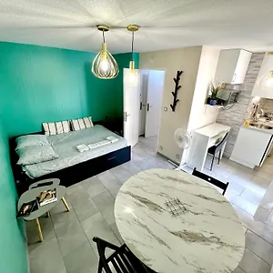https://studio-quip-canal-du-midi-toulouse.midi-pyreneeshotels.com